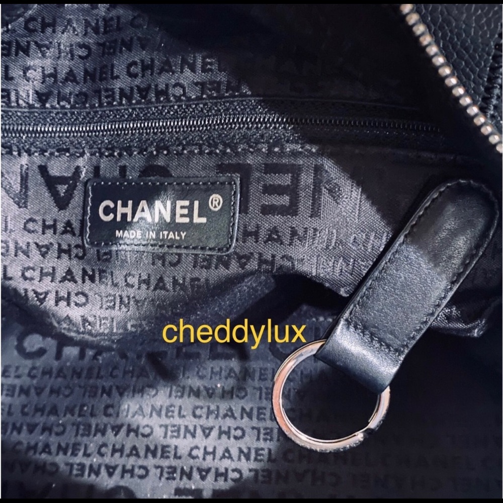 ♣️🖤♠️Authentic  CHANEL Quilted Black Caviar Leather Shoulder Bag